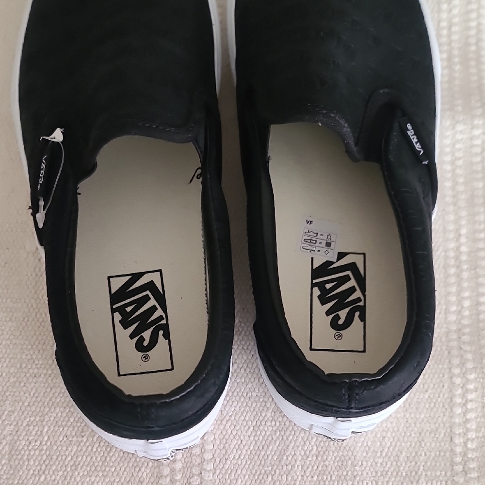 Vans Leather Black Slip-On Sneakers - Picture 5 of 8